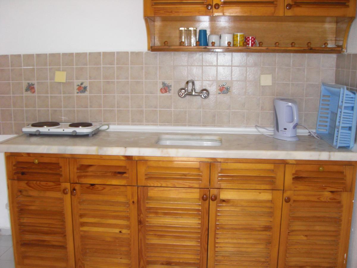 Tolan Apartments İçmeler Rum bild